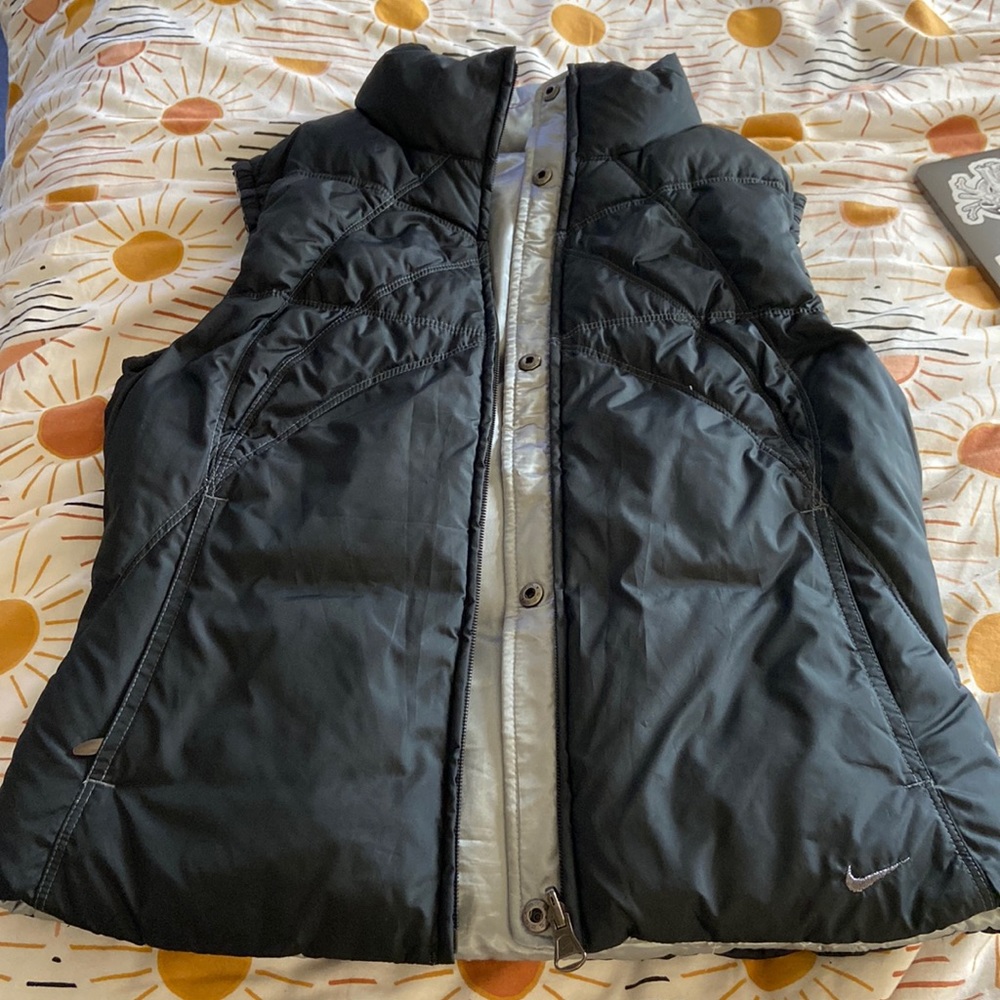 reversible nike puffer vest